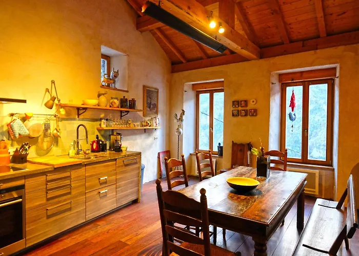 Casa vacanze The Mountain Village House, A Contemporary House In Peaceful Mountain Village *