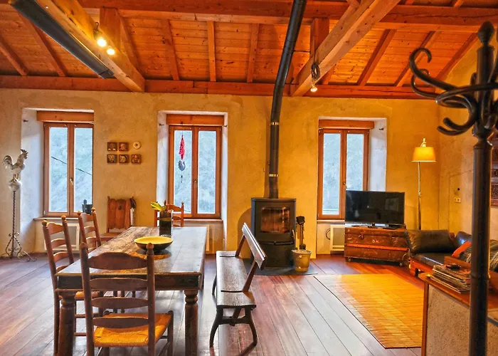 Casa vacanze The Mountain Village House, A Contemporary House In Peaceful Mountain Village *